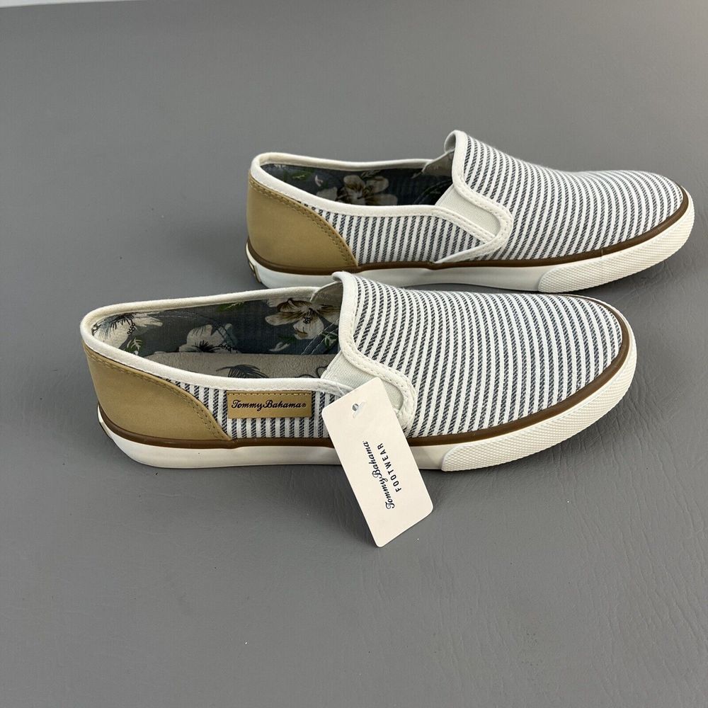 Tommy Bahama Women's Shoes Slip On Boat Sneakers Loafers Deck Nautical NWT 8.5
